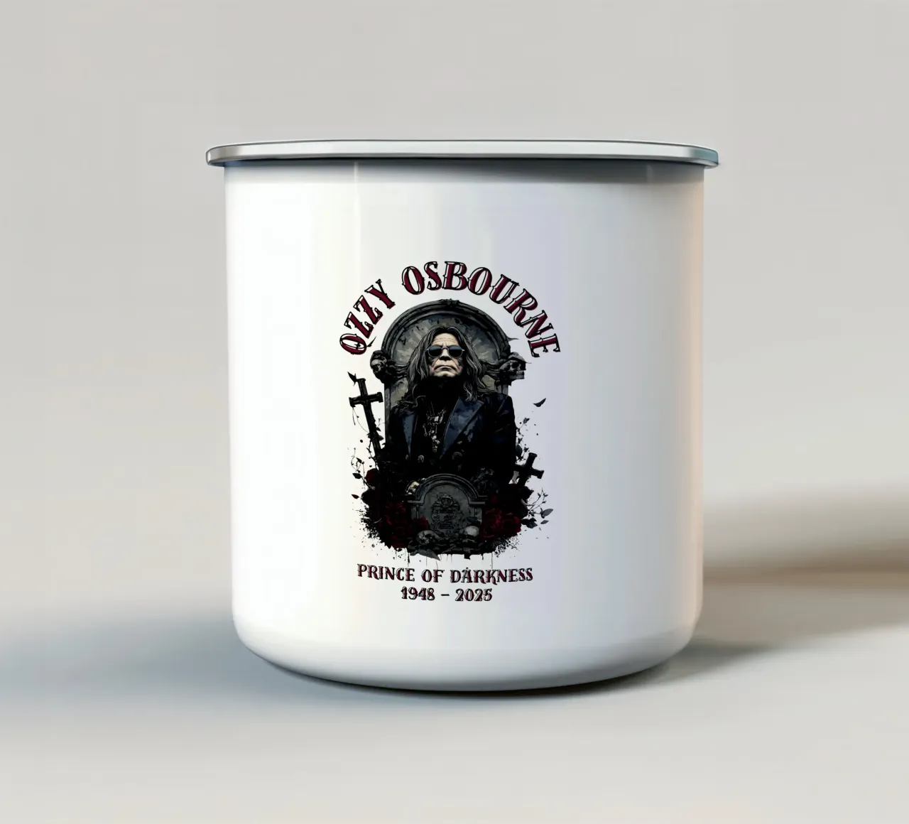 Riposa in pace Ozzy Osbourne tazza in smalto da https://www.juniqe.com/uk/shop/Henndraws