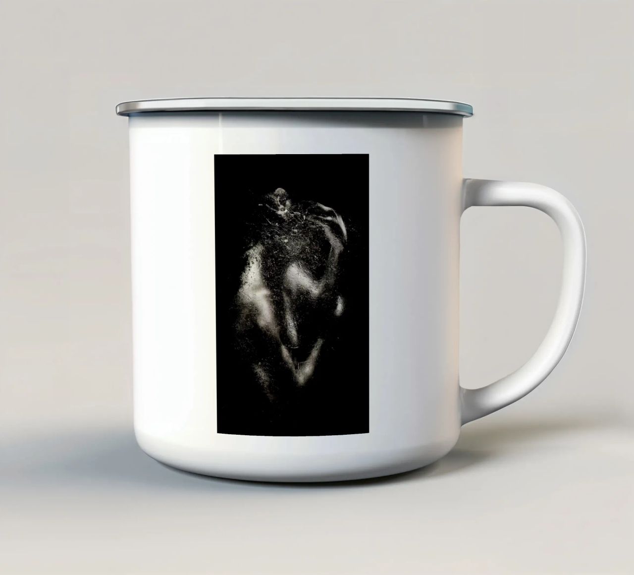 Blur #5 tazza in smalto da Tupho