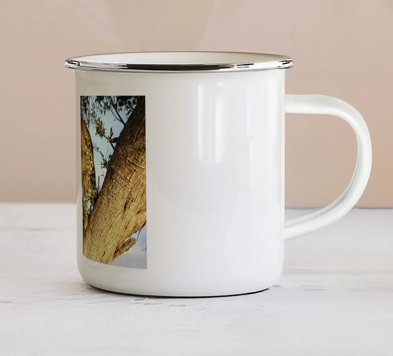 Predatore silenzioso tazza in smalto da Nature's Palette