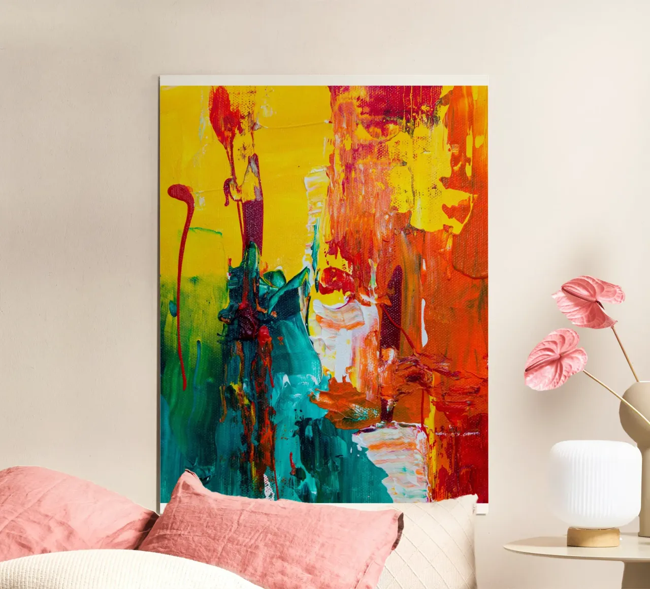 Giallo astratto poster con telaio in legno da Joshua Holmes