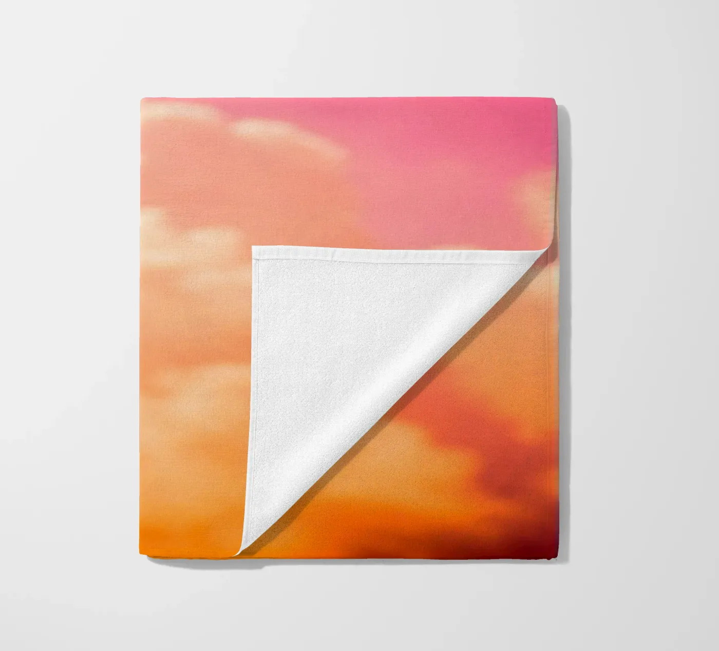 Clouds III telo mare da Tal Paz-Fridman