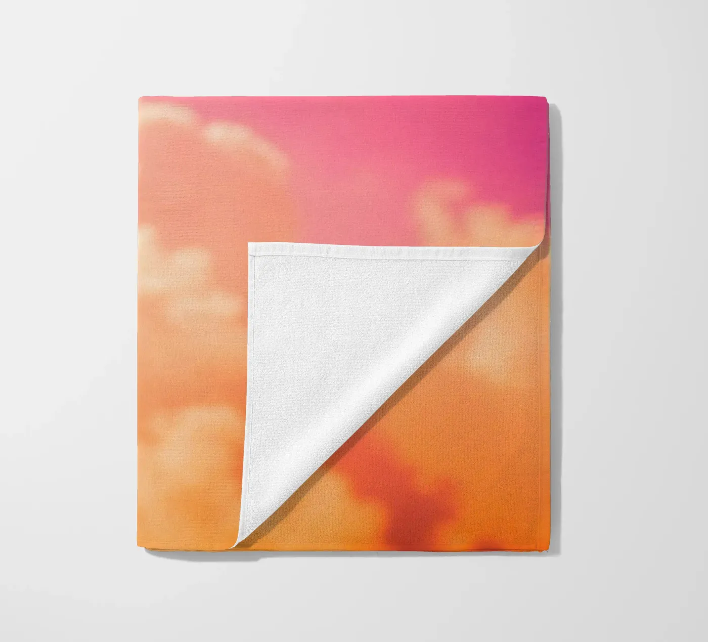 Clouds III telo mare da Tal Paz-Fridman