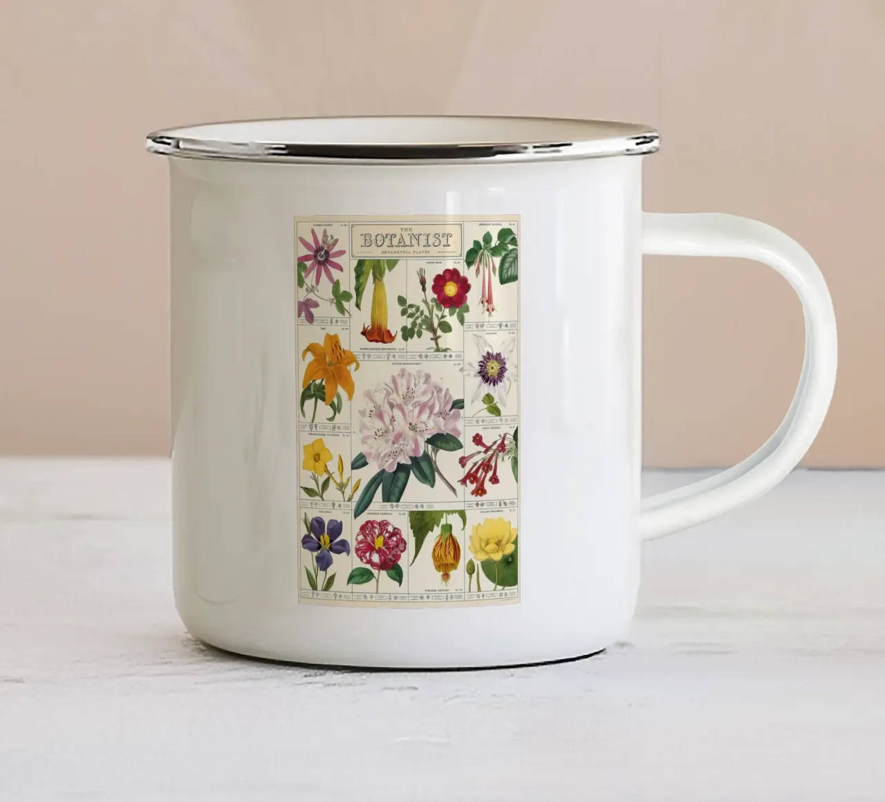 fiore botanico tazza in smalto da Amber Hughes