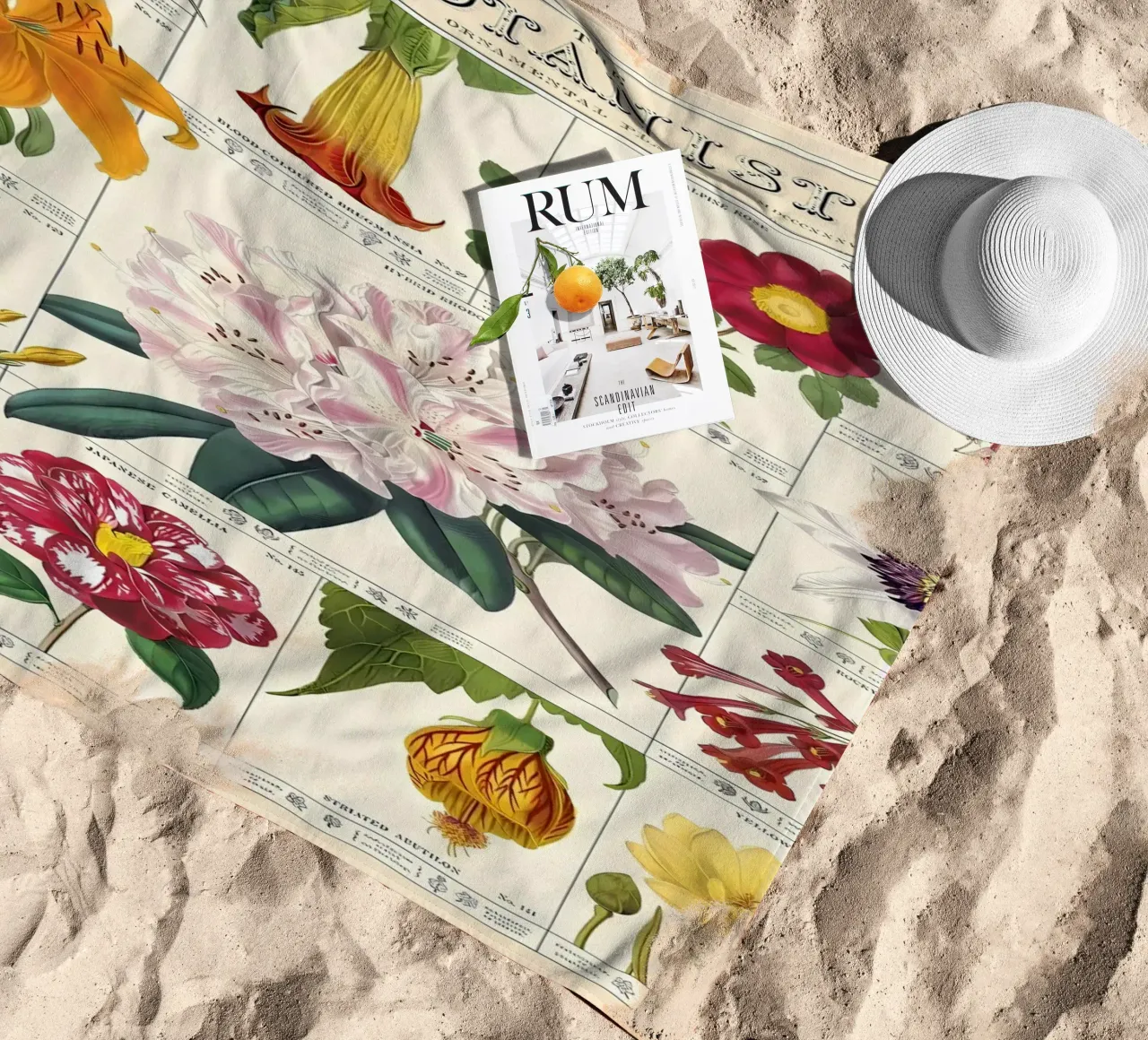 fiore botanico telo mare da Amber Hughes