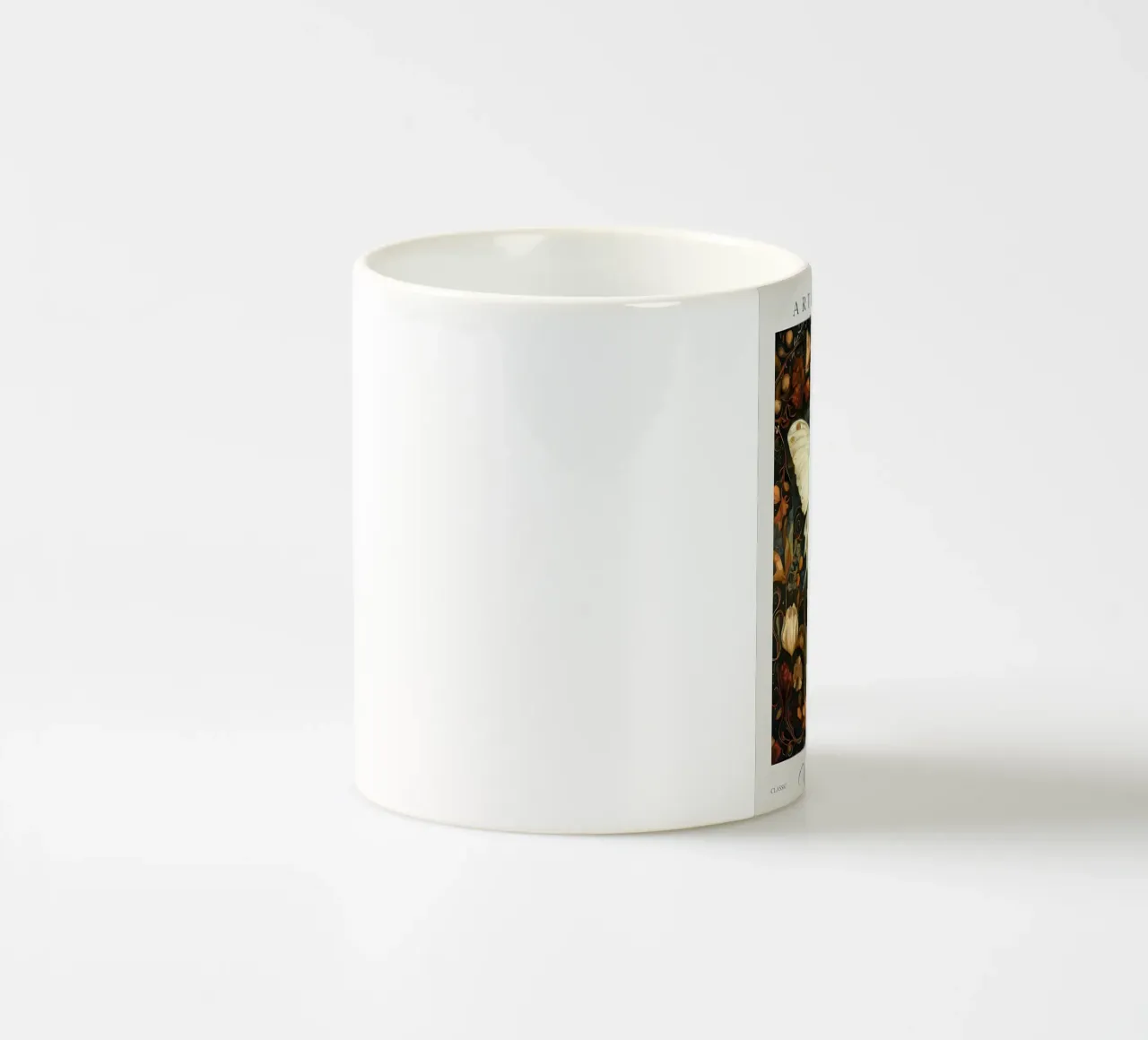 insetti farfalla tazza in ceramica da Amber Hughes