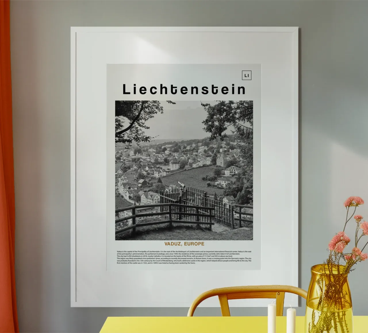 Arte murale di Vaduz, Liechesten, Europa poster con telaio in plastica da ✈ world in frame