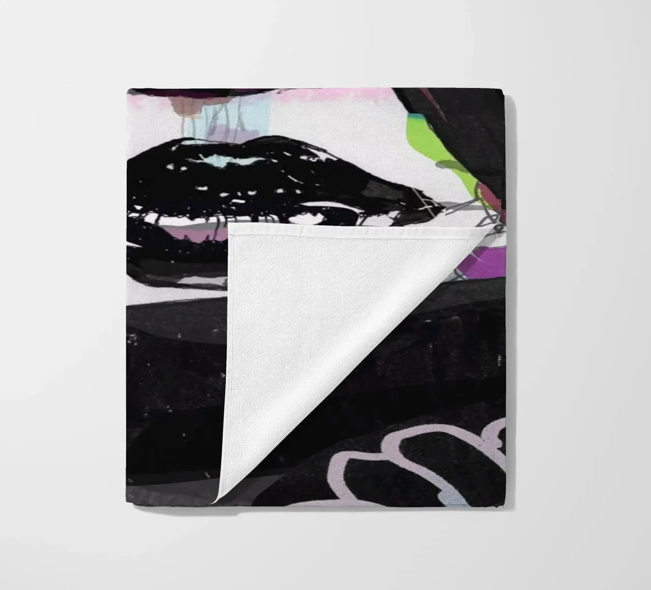 non nero telo mare da Giulio Iurissevich