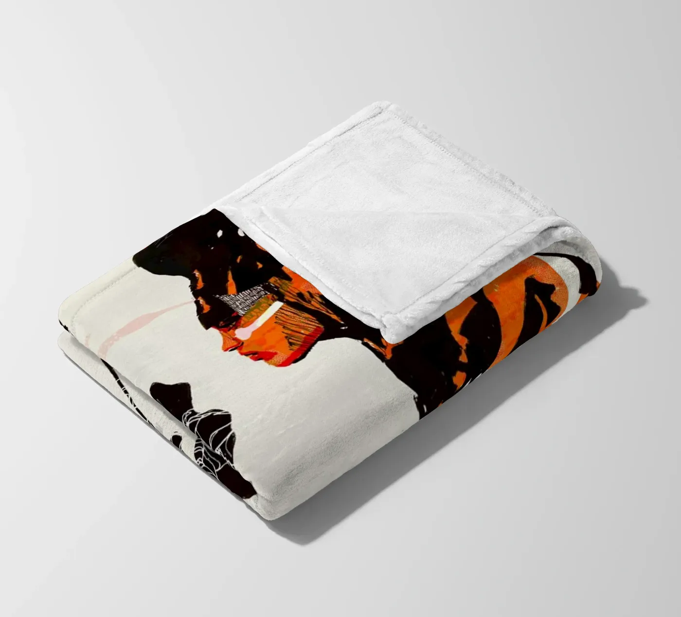 flamingo eclipse Fleecedecke von Giulio Iurissevich