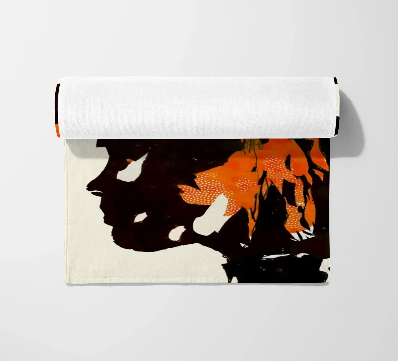 flamingo eclipse2 Strandtuch von Giulio Iurissevich