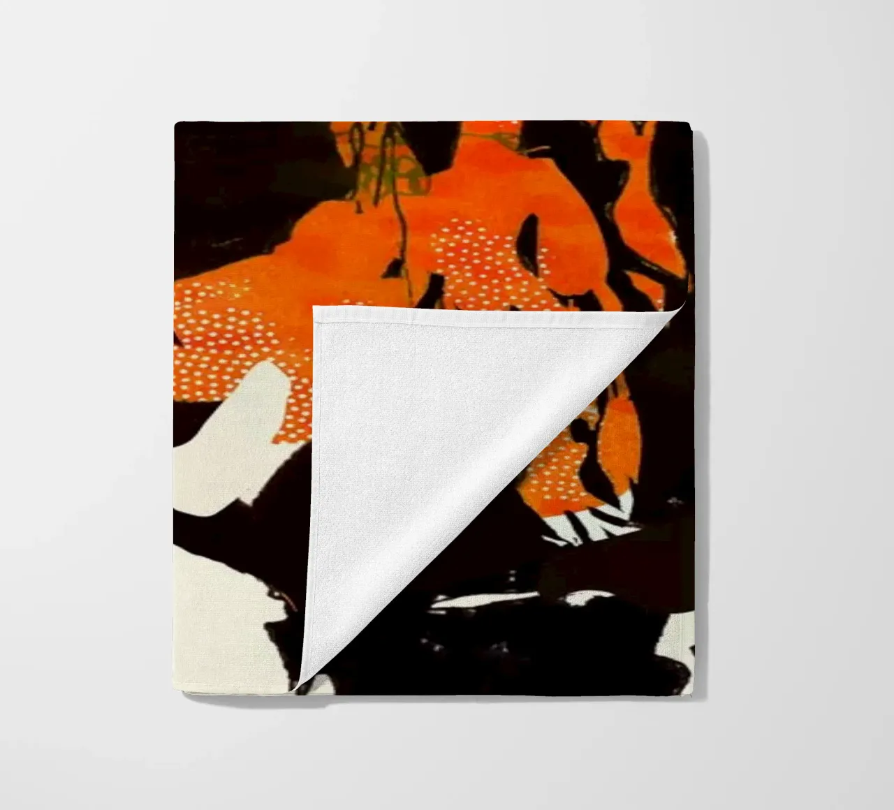 flamingo eclipse2 Strandtuch von Giulio Iurissevich