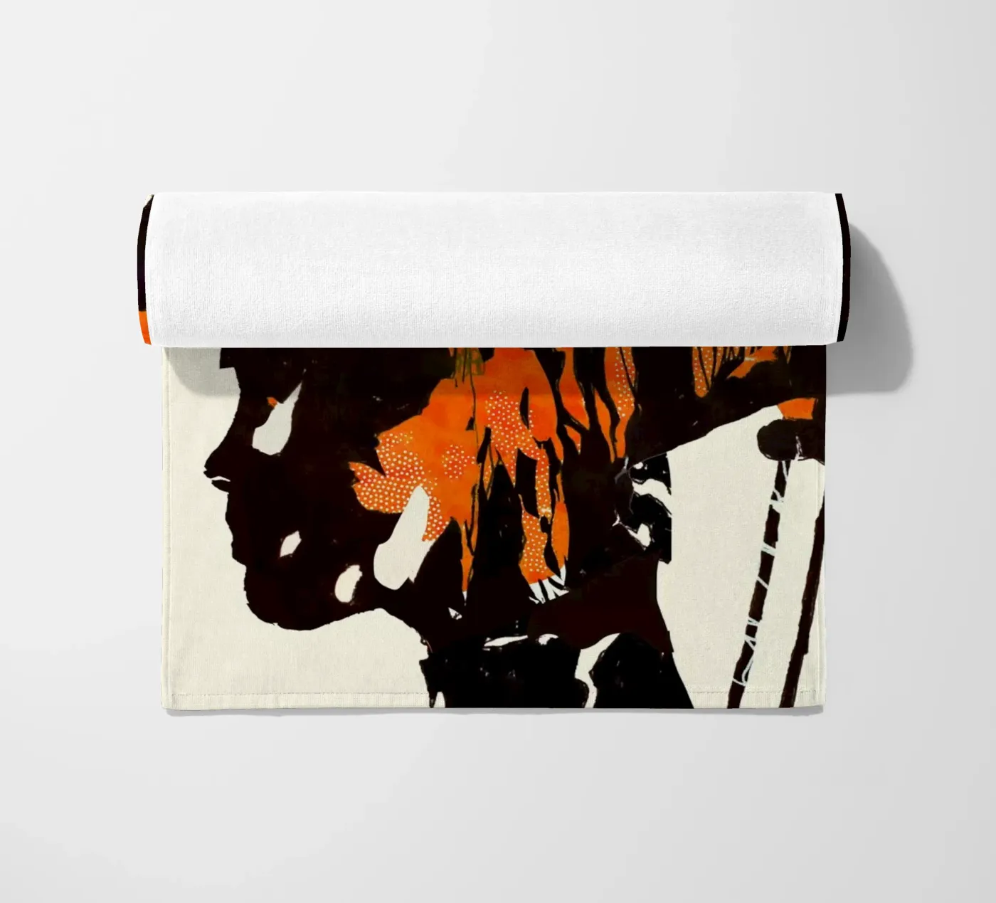 flamingo eclipse2 Strandtuch von Giulio Iurissevich