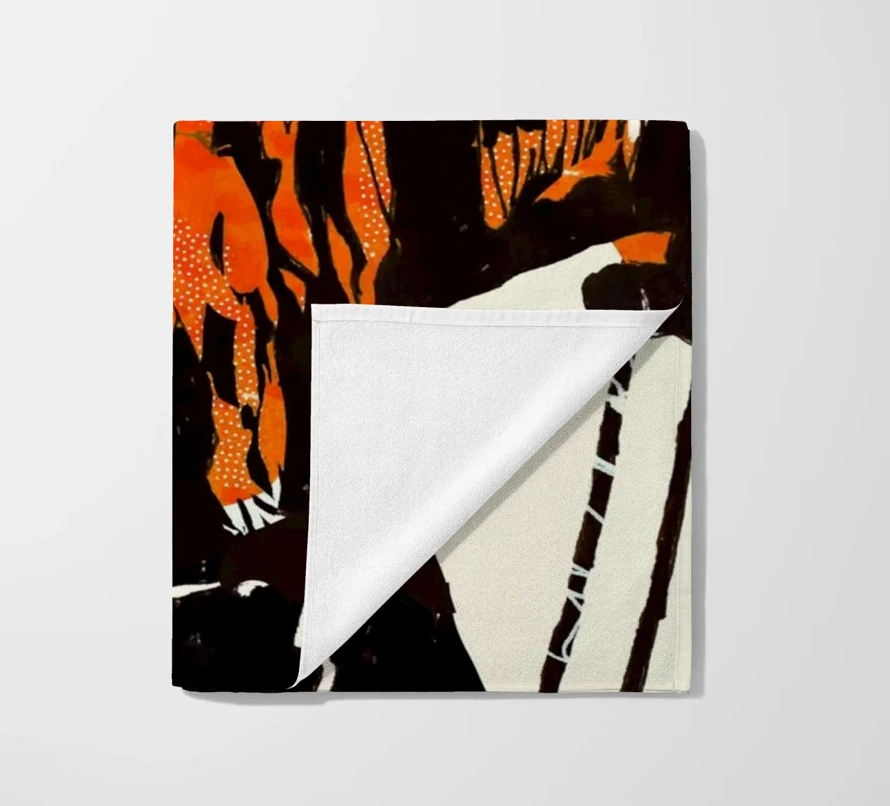 flamingo eclipse2 Strandtuch von Giulio Iurissevich