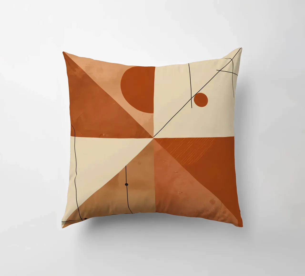 Astratto geometrico con triangoli, cerchi e linee in beige cuscino da DesignDoodle