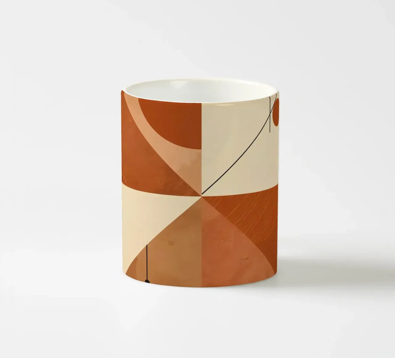 Astratto geometrico con triangoli, cerchi e linee in beige tazza in ceramica da DesignDoodle