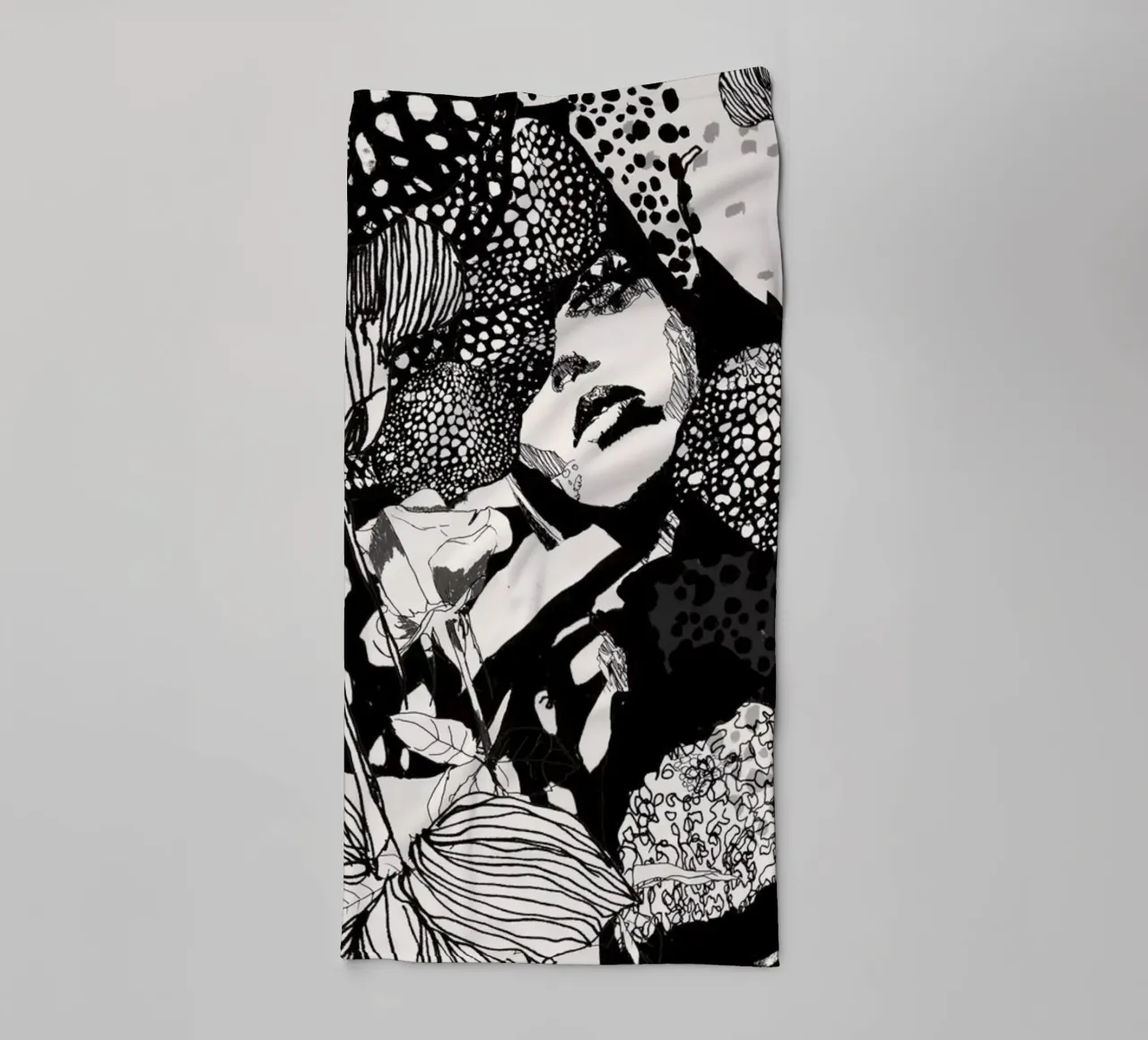 flamingo 3 towel by Giulio Iurissevich