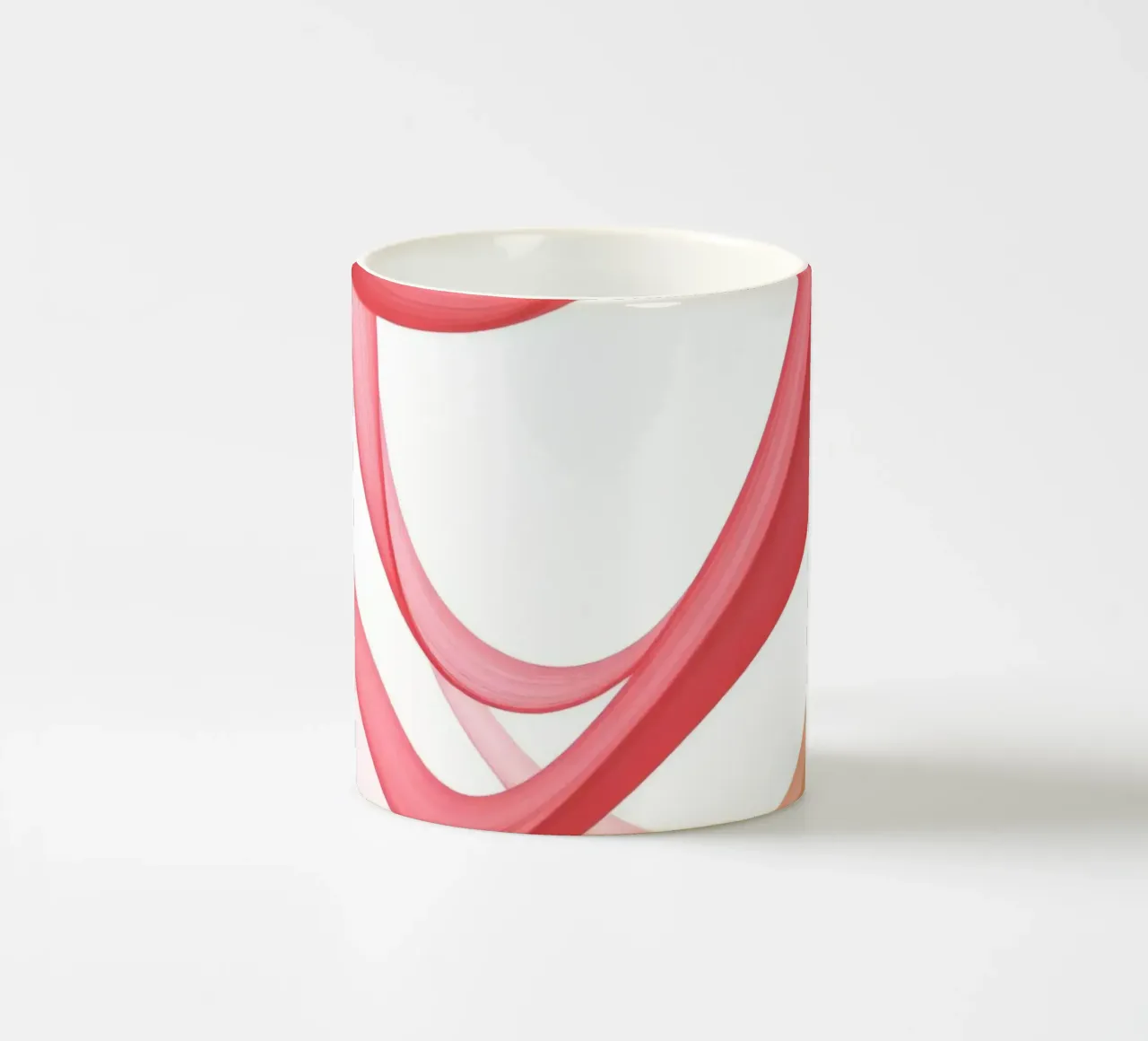 Nastri astratti rosa e arancio con riflessi tazza in ceramica da DesignDoodle