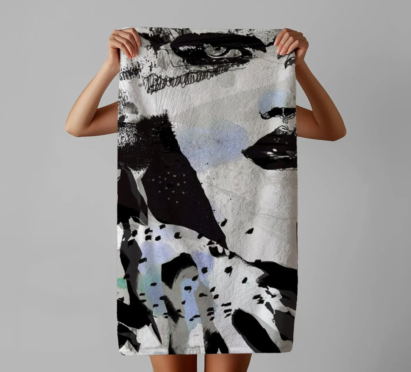 zebra towel by Giulio Iurissevich