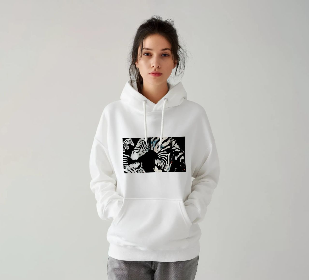 zebra3 felpa con cappuccio da Giulio Iurissevich