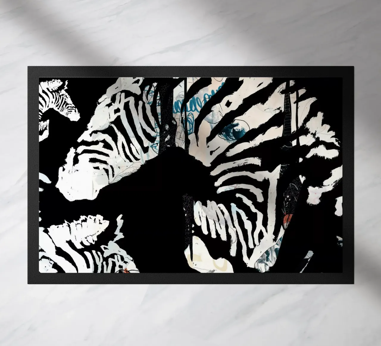 zebra3 Fußmatte von Giulio Iurissevich