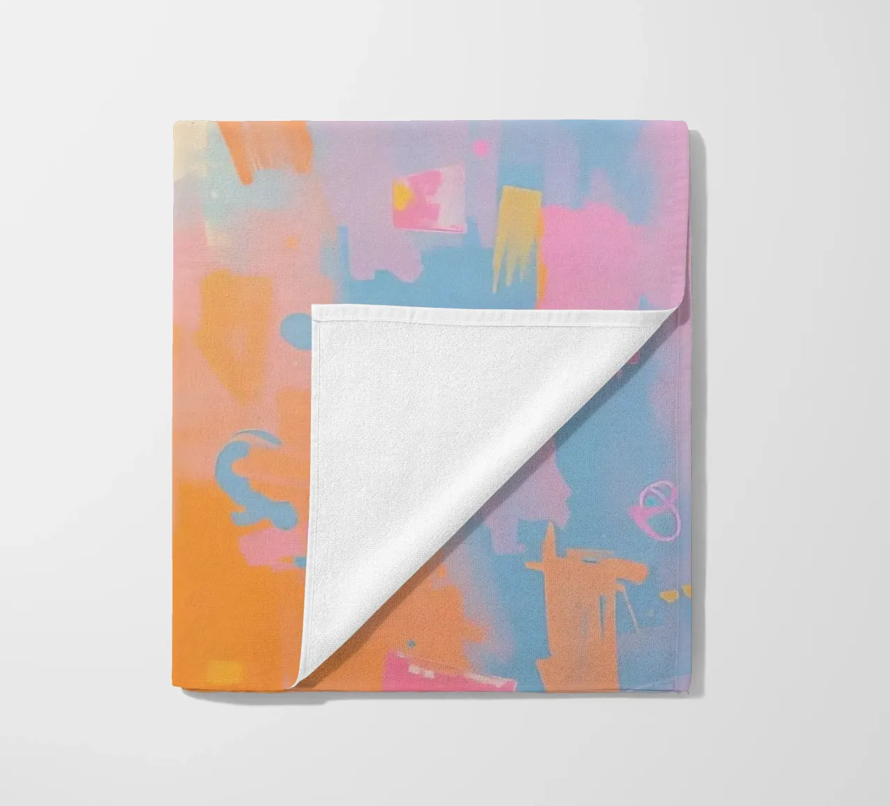 Pittura astratta con colori e pennellate a pastello telo mare da DesignDoodle