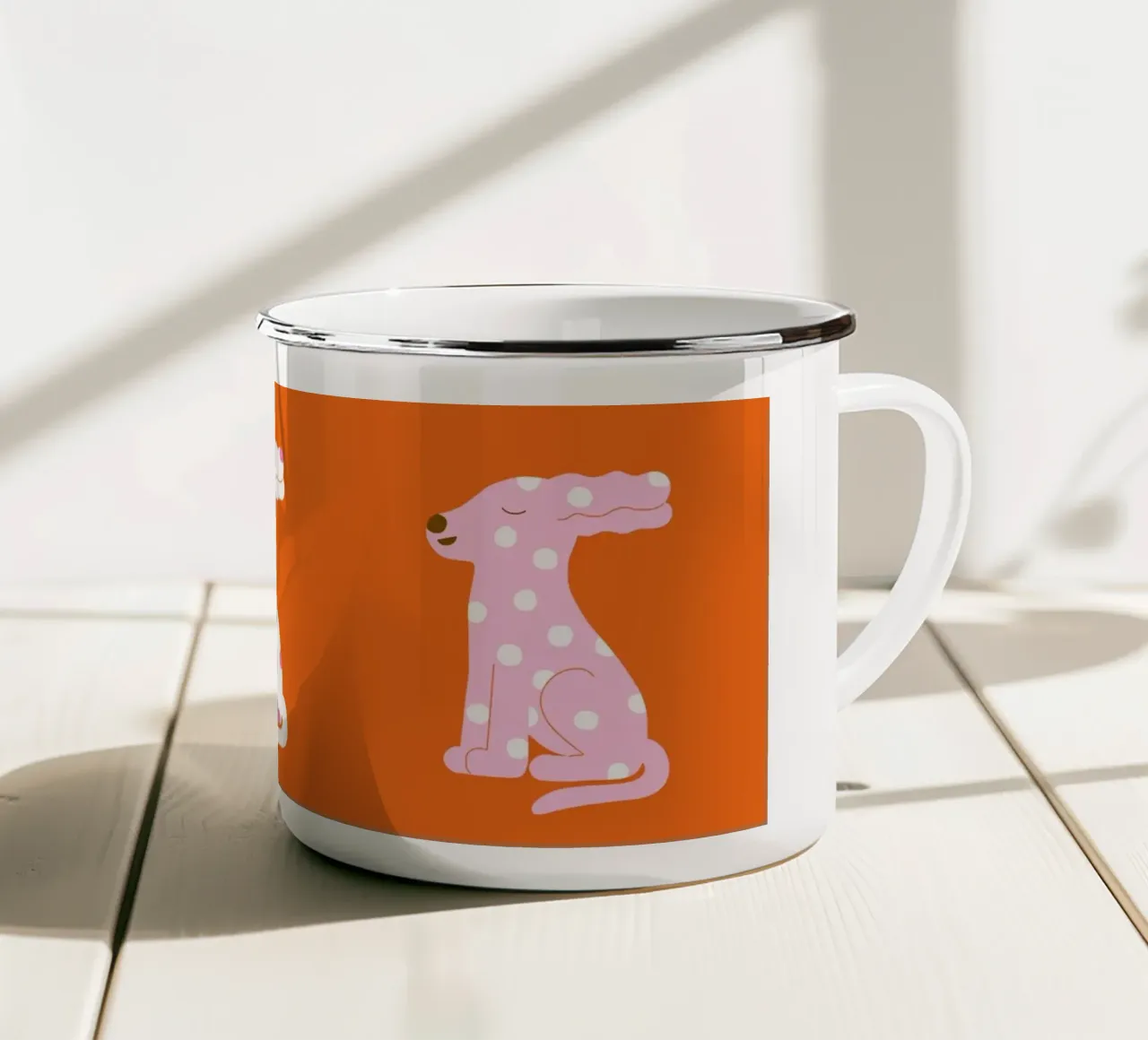 Kleiner Hund (rot) tazza in smalto da Susann Stefanizen