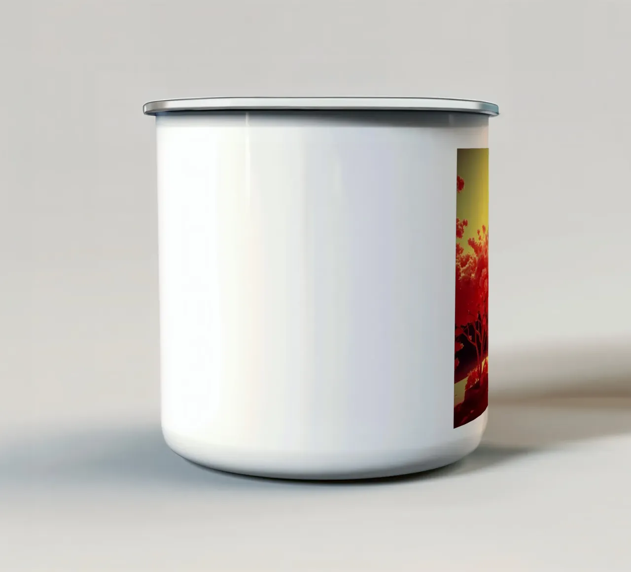 Facciata di un edificio con alberi in luce rossa e gialla tazza in smalto da DesignDoodle