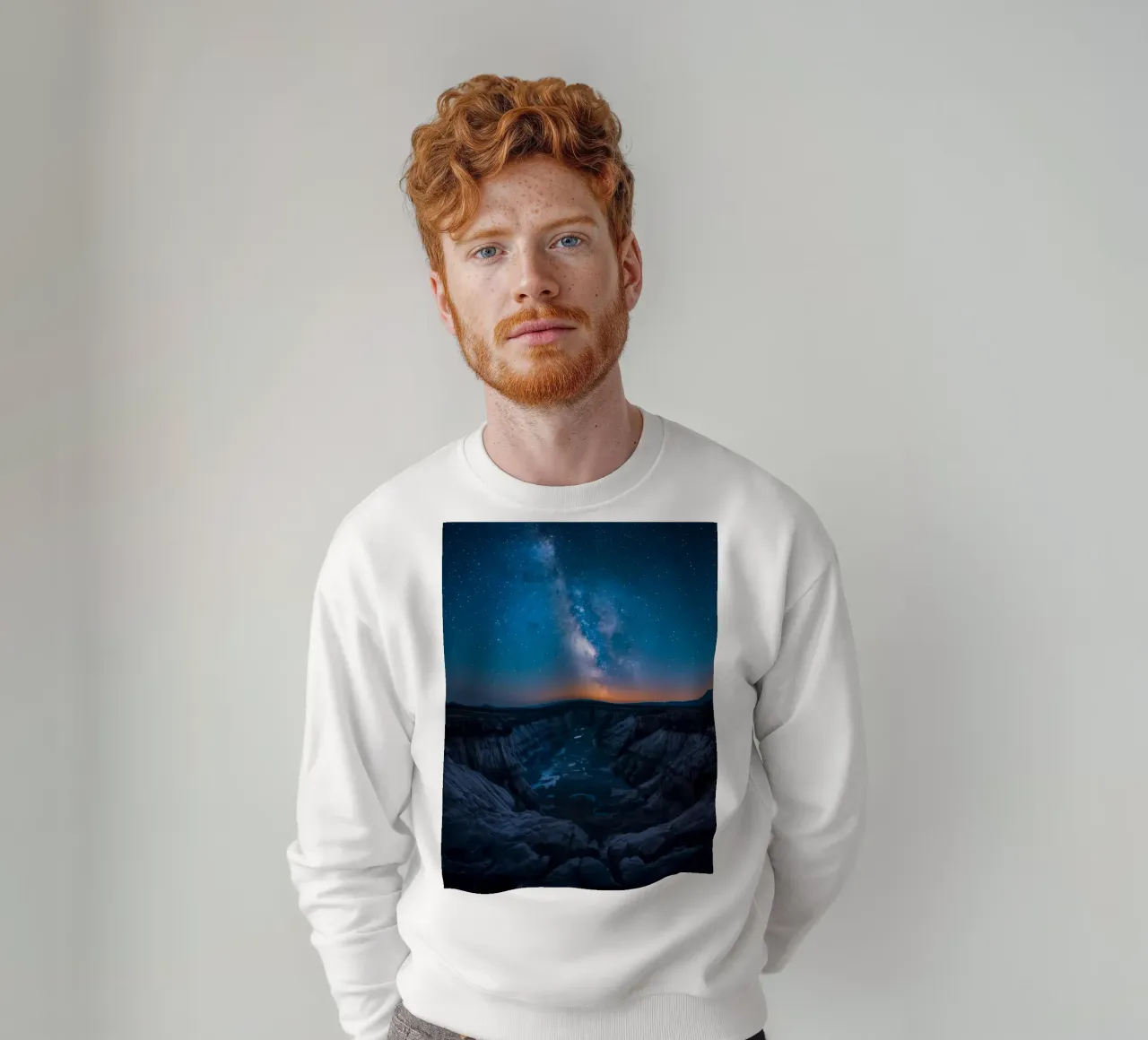 Paesaggio del canyon di notte con la Via Lattea felpa da DesignDoodle