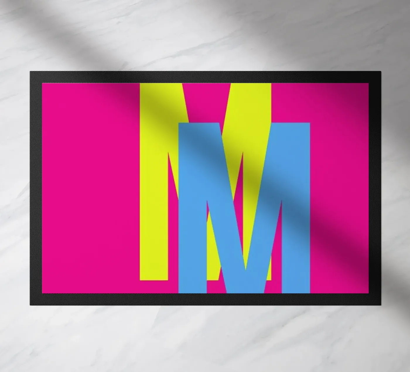 CMYK-M deurmat van Matěj Kašpar Jirásek