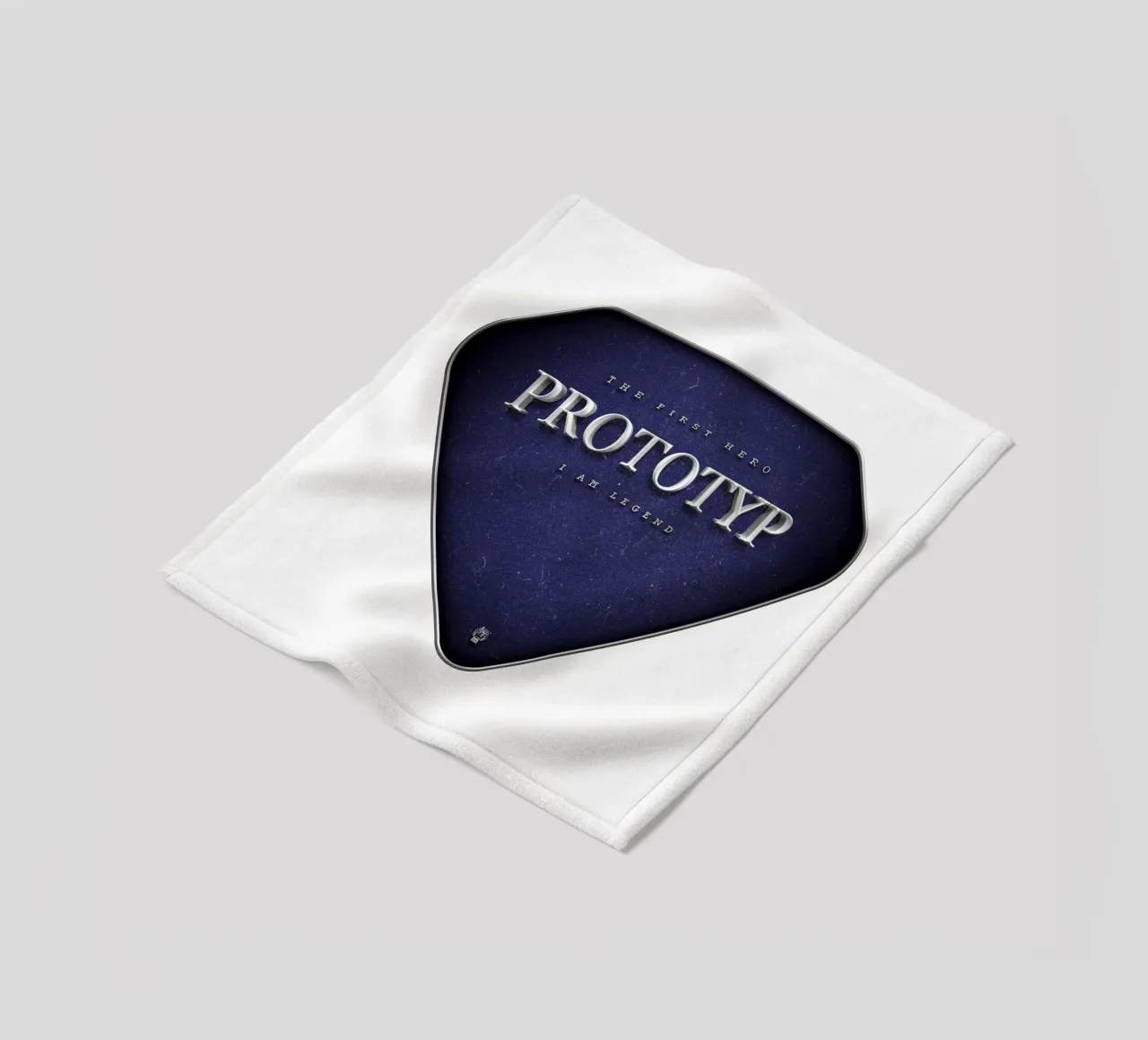 Prototyp - The First Hero coperta in pile da Black Sign Artwork