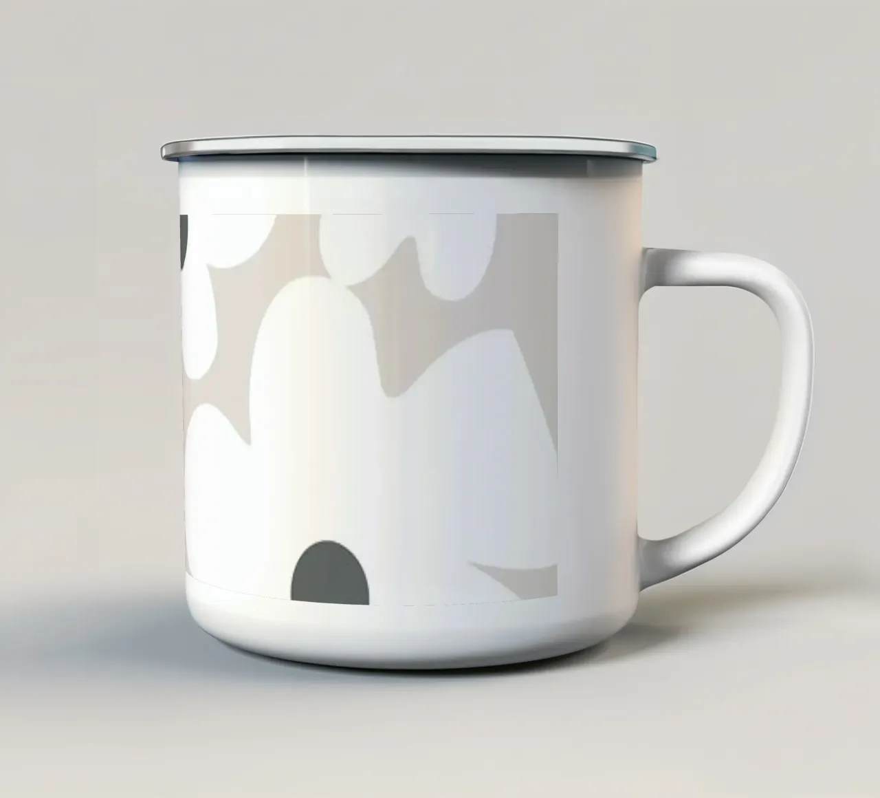 Fiori bianchi su beige tazza in smalto da Alisa Knöß