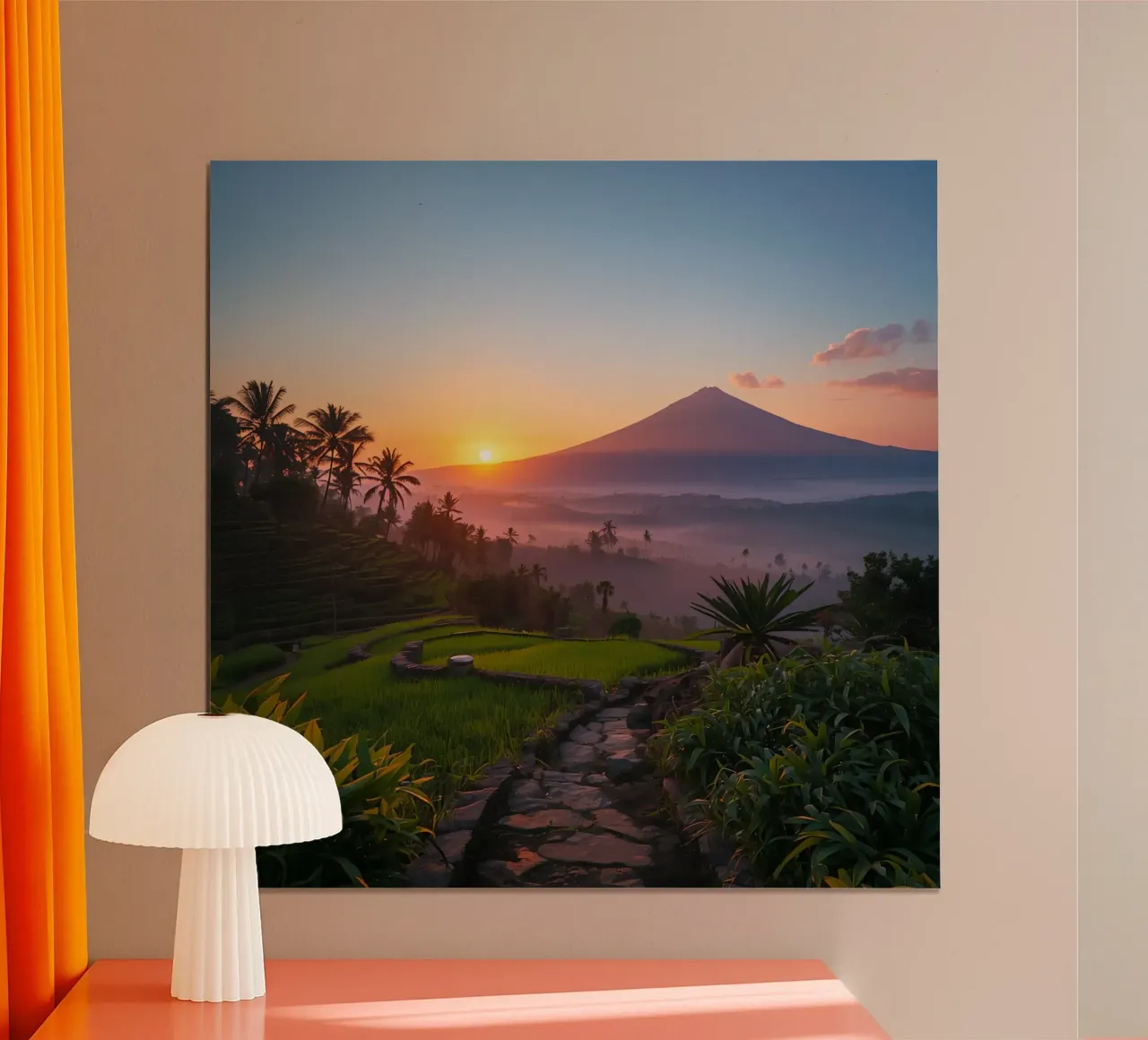 Terrazze di riso e montagna all'alba poster con telaio in legno da DesignDoodle