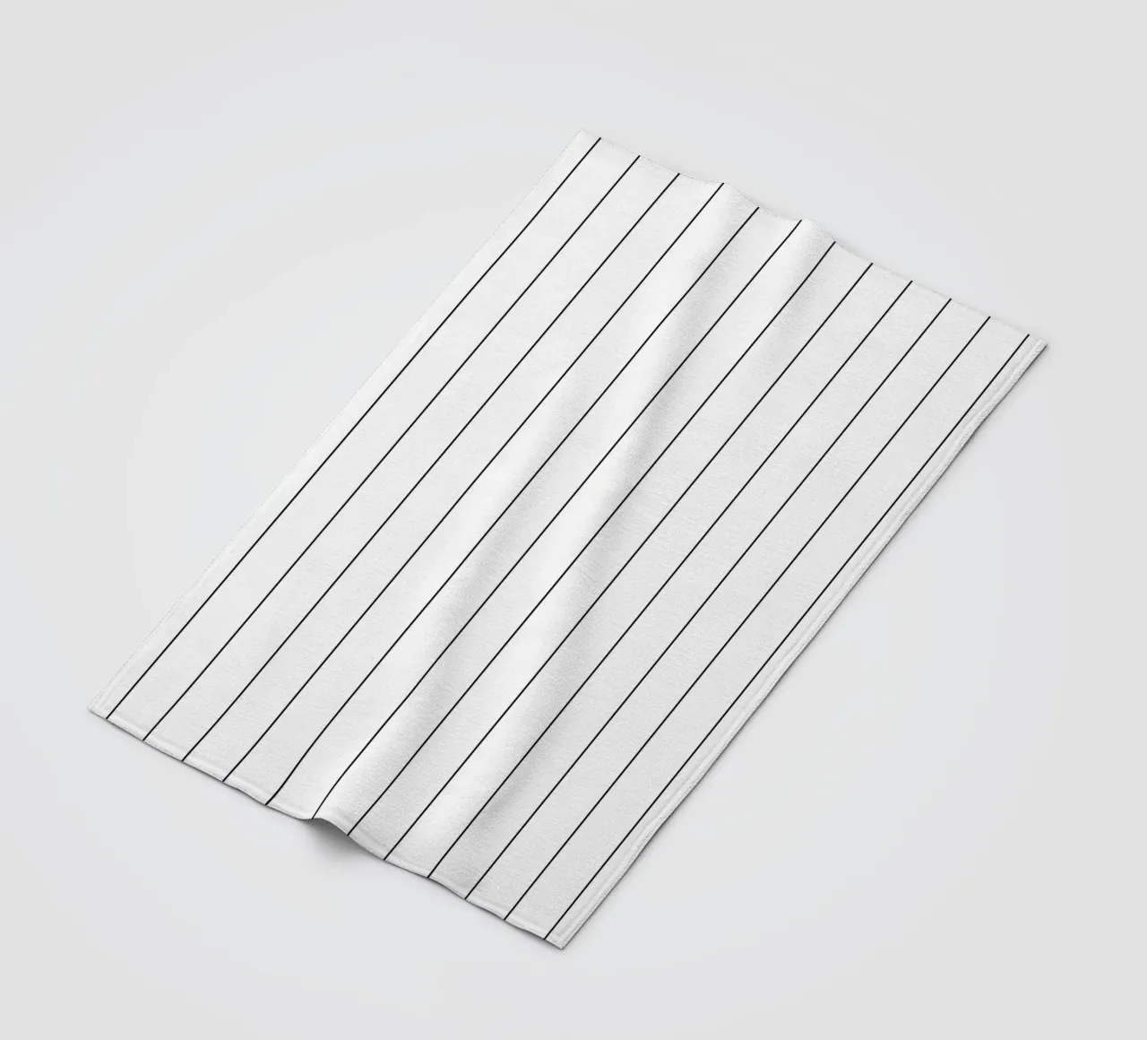 Minimal Basic Classic Stripes | Nero su bianco coperta in pile da Beauty in Simplicity