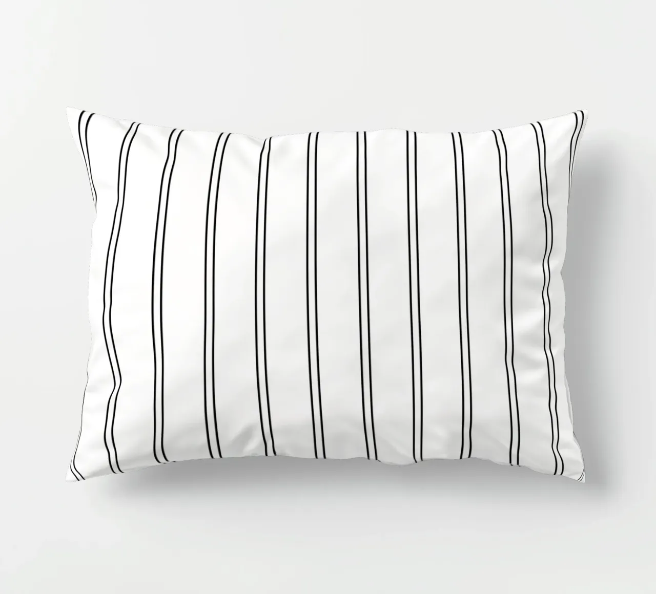 Minimal Basic Classic Doppie strisce nere su bianco cuscino da Beauty in Simplicity