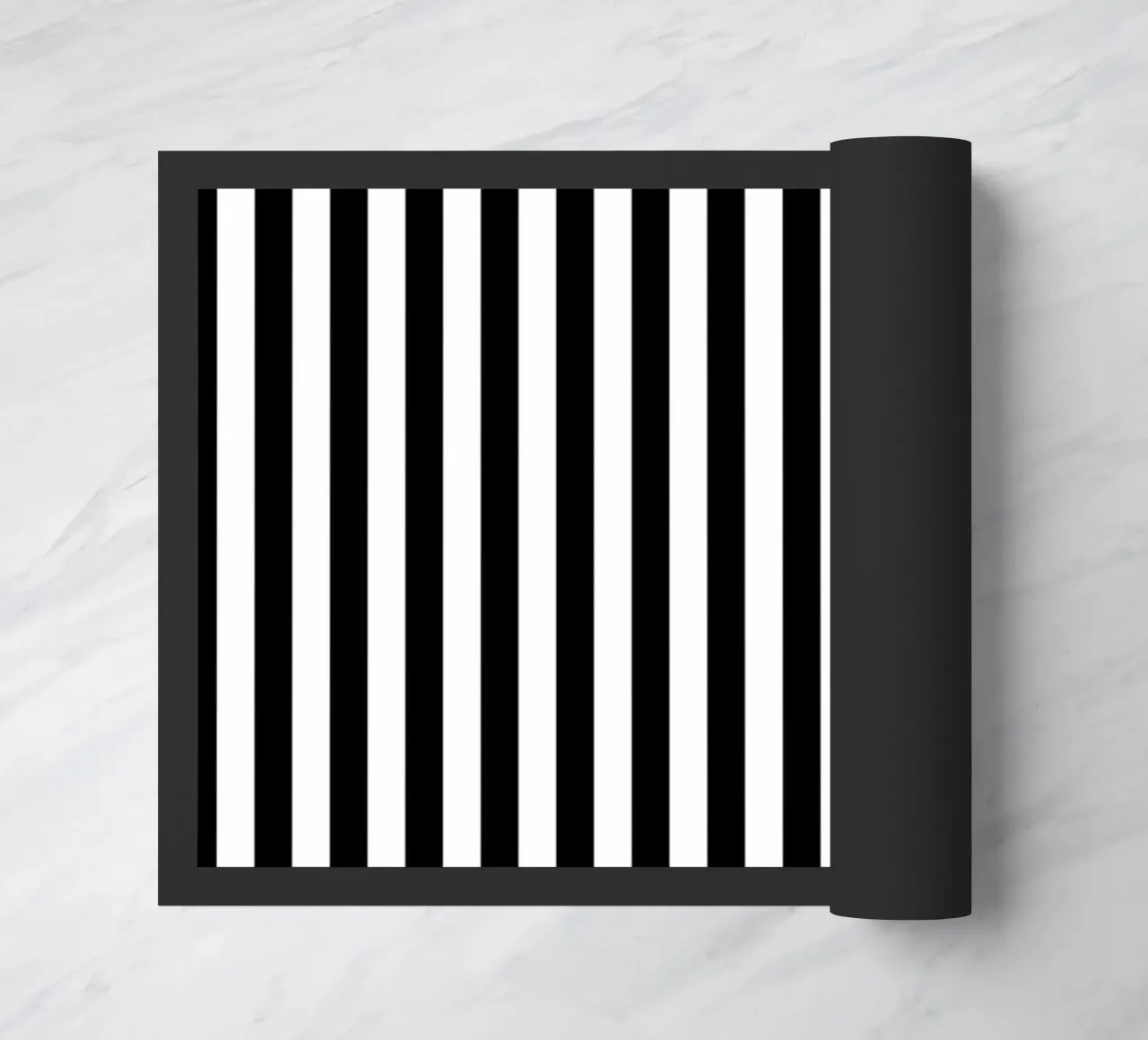 Minimal Basic Bold Stripes 1 | Nero su bianco zerbino da Beauty in Simplicity