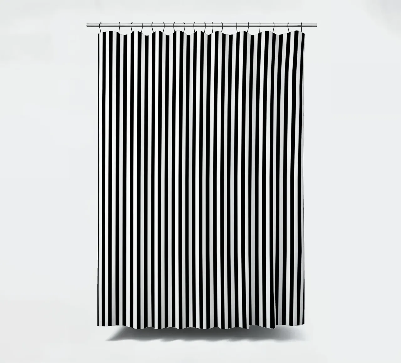 Minimal Basic Bold Stripes 2 | Nero su bianco tenda da doccia da Beauty in Simplicity