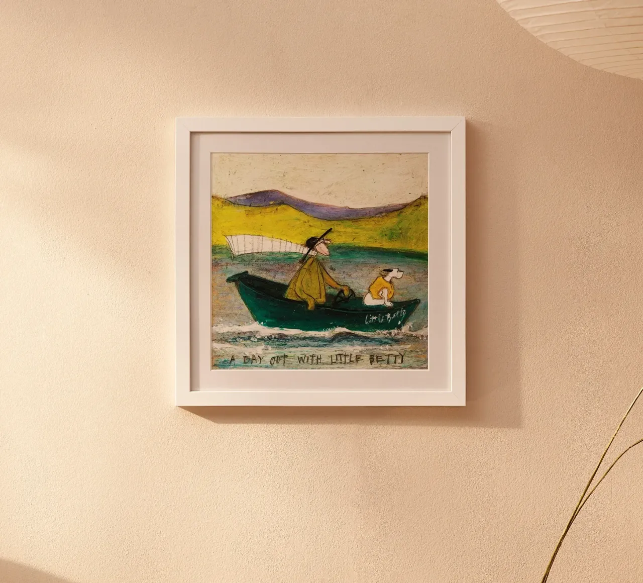 Sam Toft - Un giorno fuori con la piccola Betty poster con telaio in alluminio da Cummings