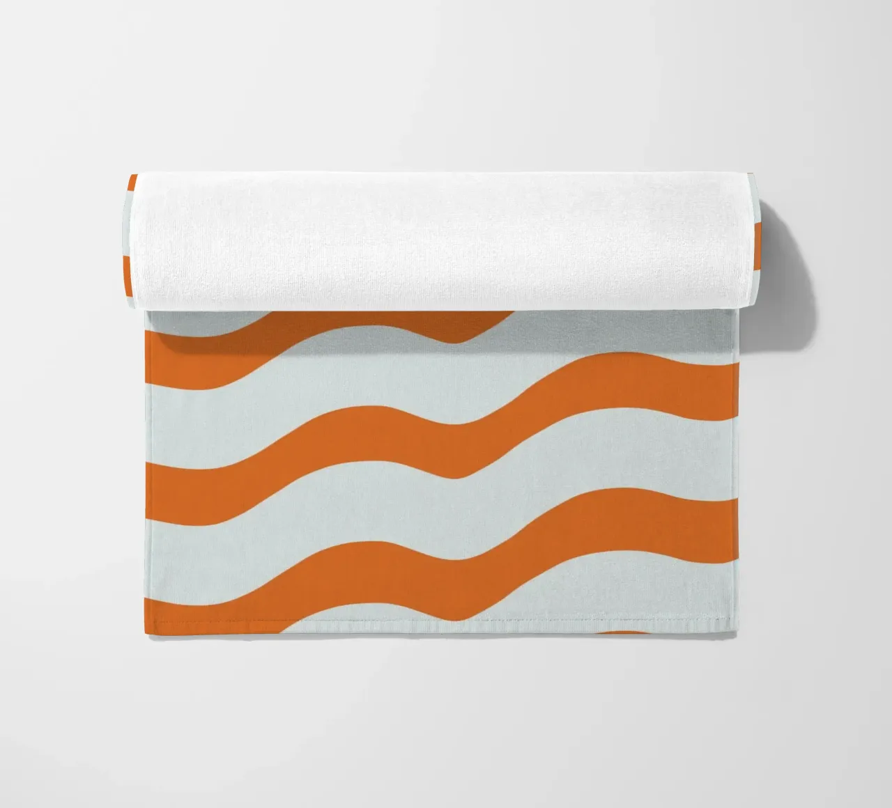 Waves pattern 16 strandhanddoek van Little Dean