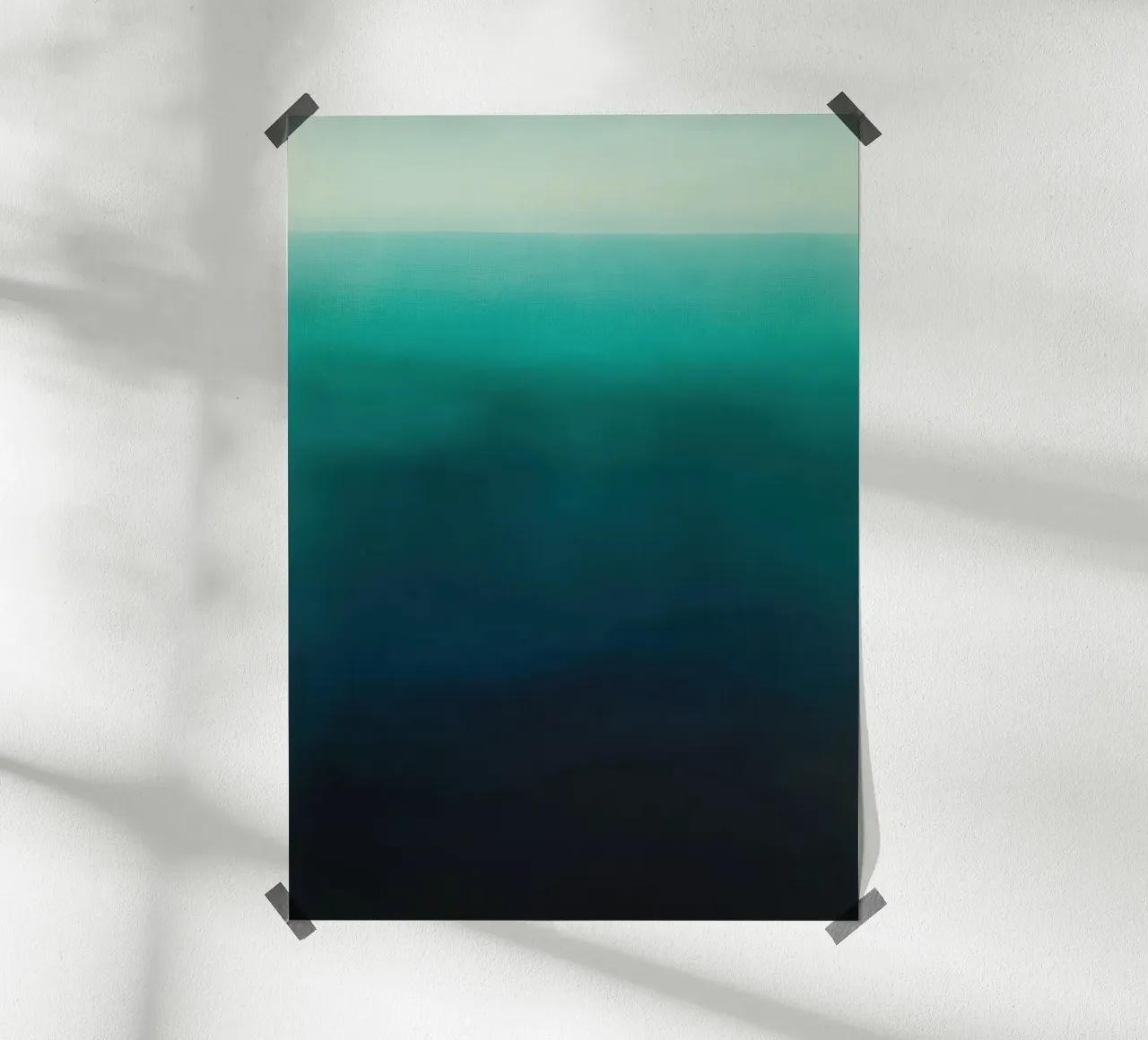 Minimalistisches Meer – Blau-Grün Farbverlauf Poster mit Kunststoffrahmen von Euphoria Theresa