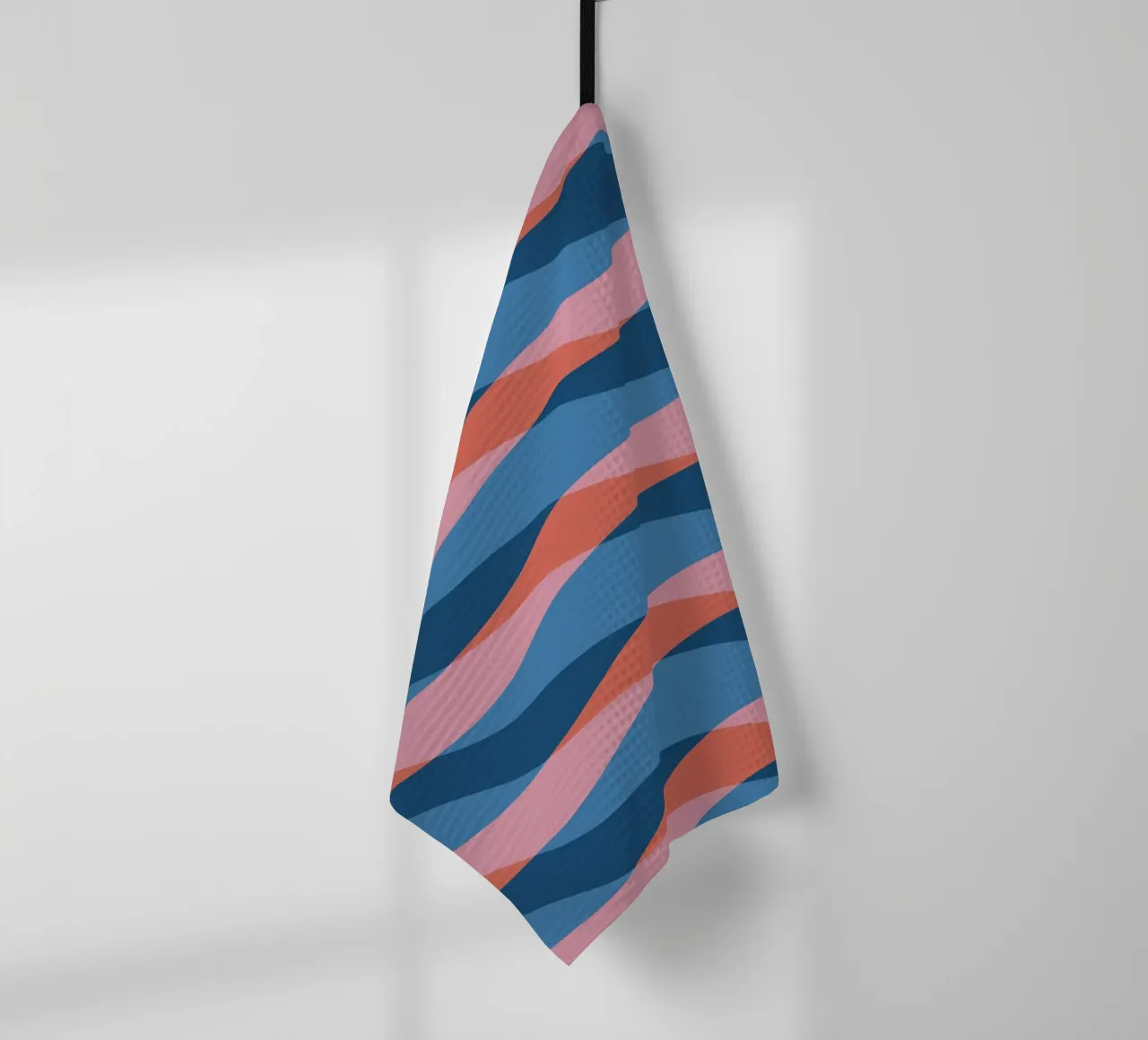 Waves pattern 26 Geschirrtuch von Little Dean