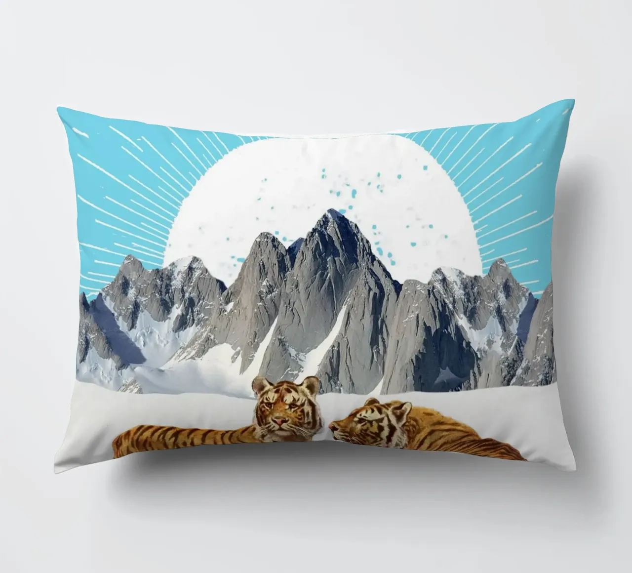 Tigers in the Snow cuscino da MsGonzalez