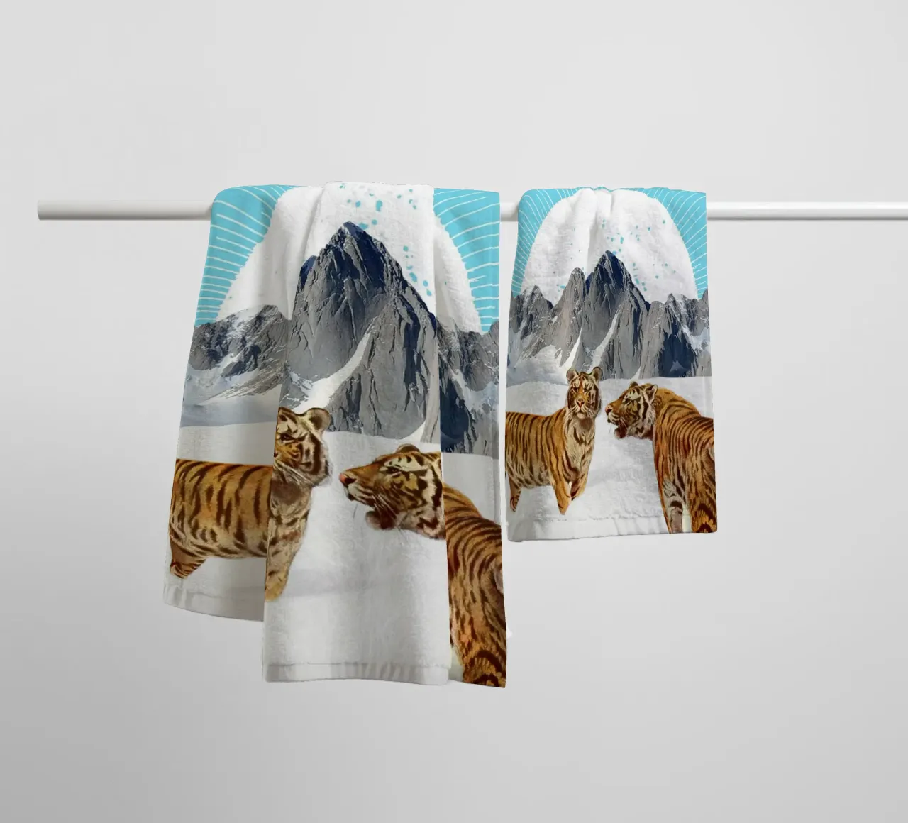 Tigers in the Snow asciugamano da bagno da MsGonzalez