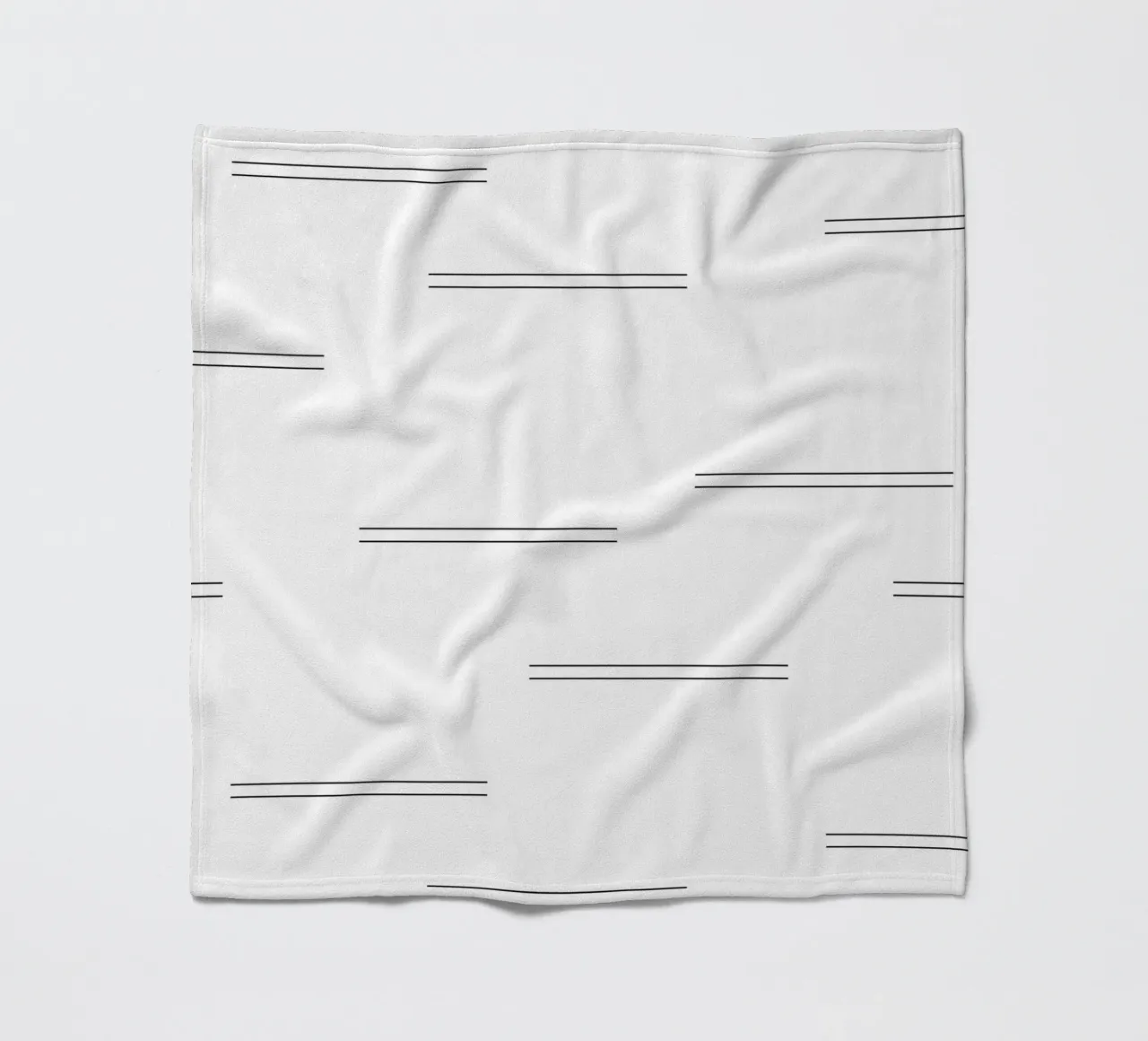 Linee doppie astratte minimali - Nero su bianco coperta in pile da Beauty in Simplicity