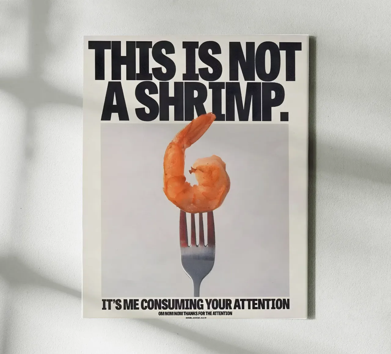 "THIS NOT A SHRIMP" Leinwand mit Schattenfugenrahmen von Type & Tape