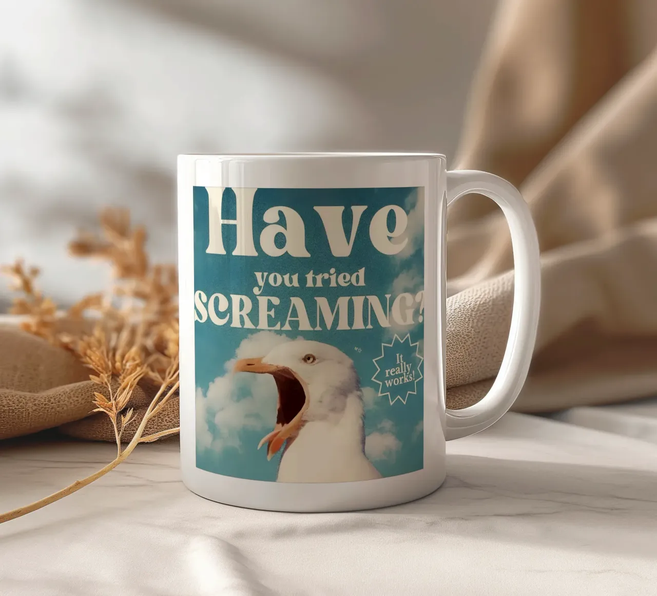 "Have you tried SCREAMING? tazza in ceramica da Type & Tape