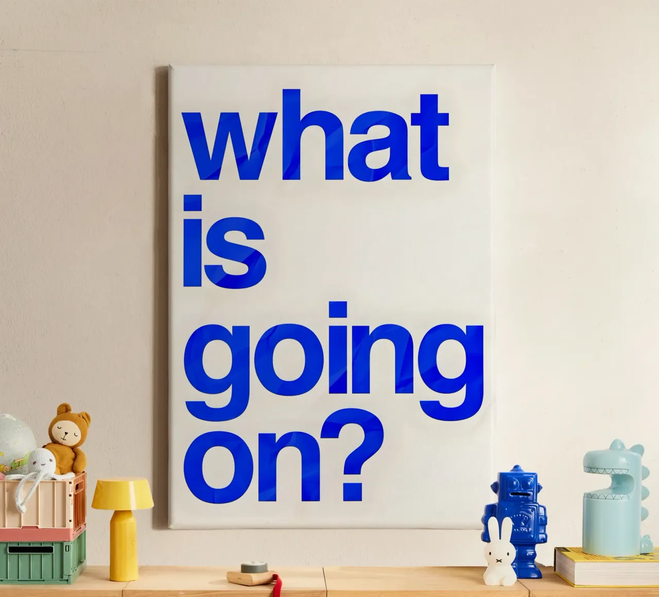 "what is going on?" canvas met Baklijst van Type & Tape
