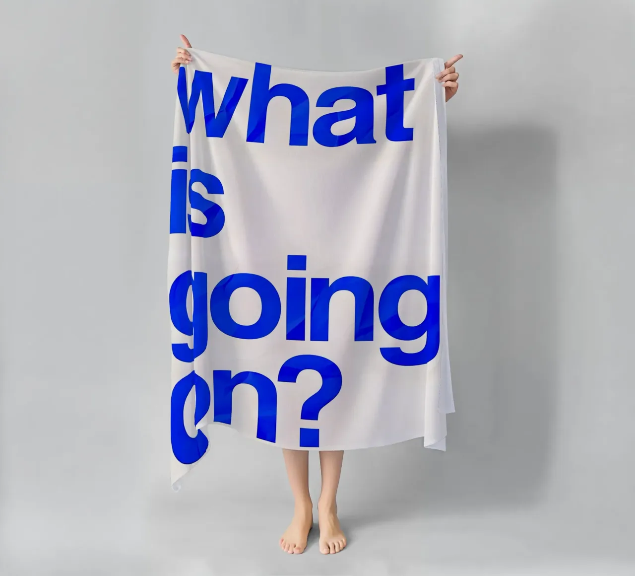 "what is going on?" telo mare da Type & Tape