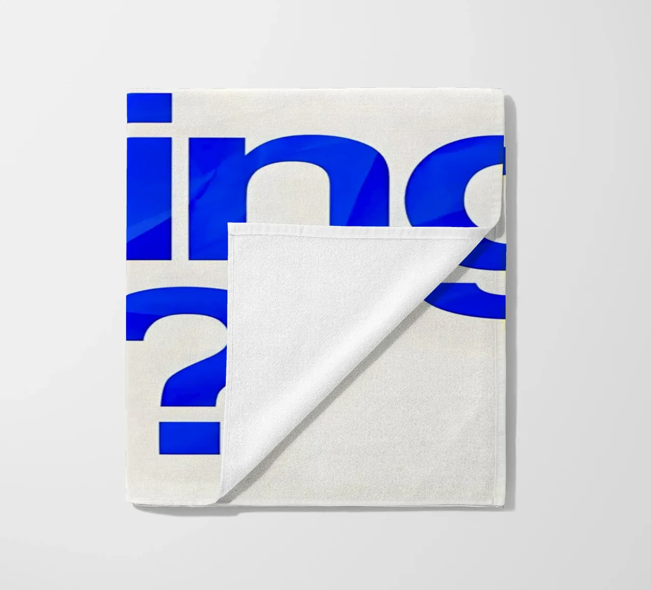 "what is going on?" telo mare da Type & Tape