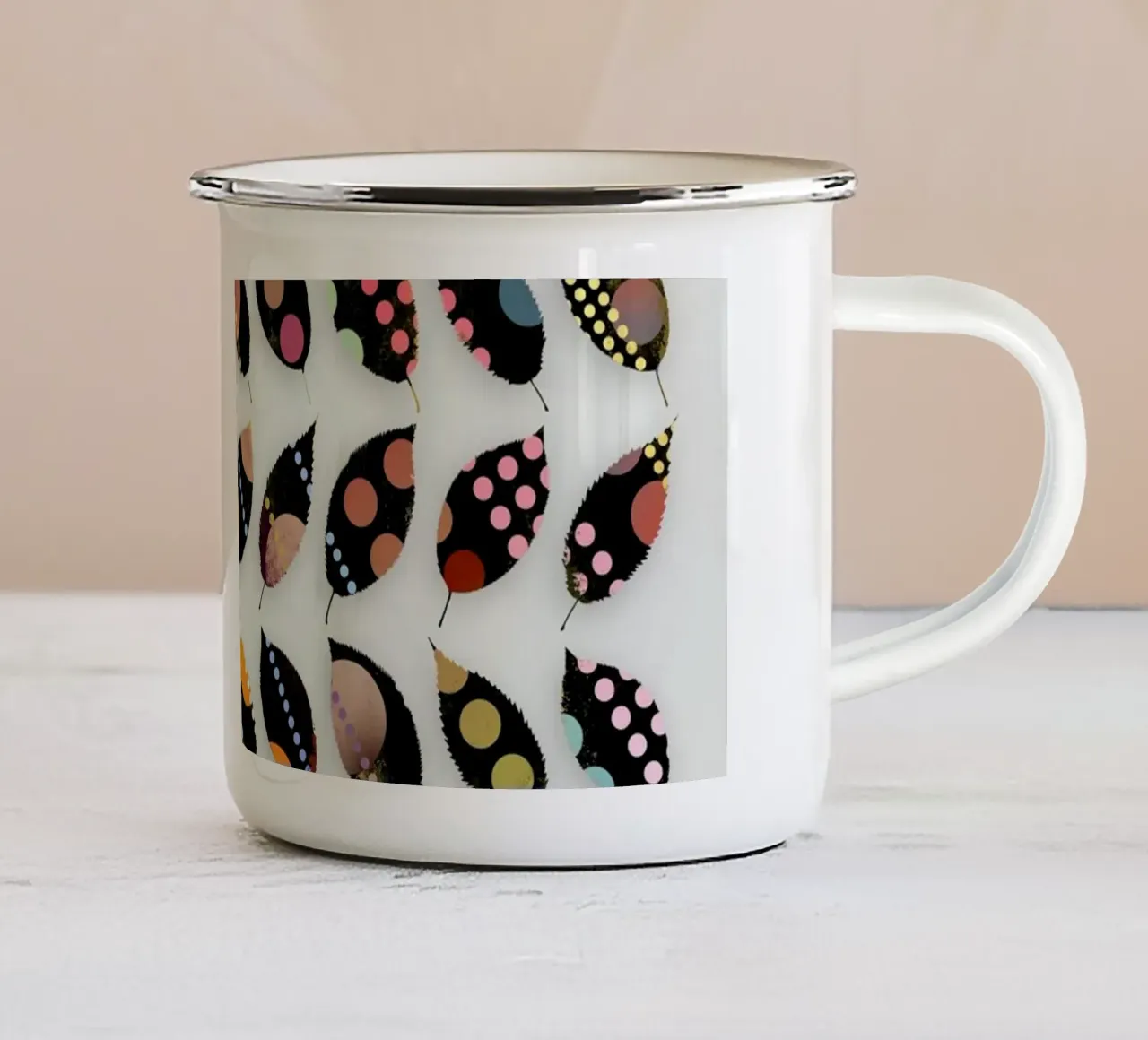Autumn Souvenirs tazza in smalto da Angelo Cerantola