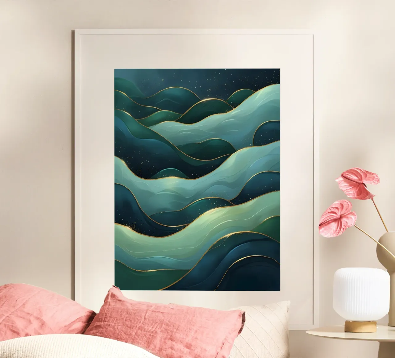 Vagues royales de couleur sarcelle et émeraude avec des accents dorés : Une abstraction poster de Artistic-shop