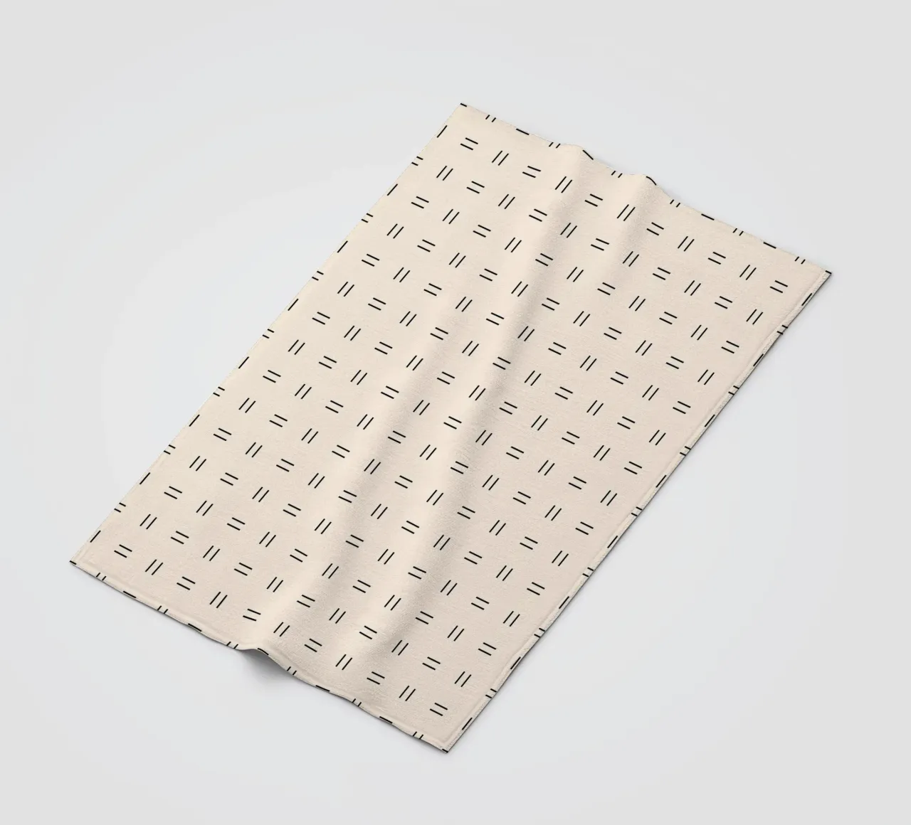 Linee doppie minimal-scandinave | Nero su avorio coperta in pile da Beauty in Simplicity